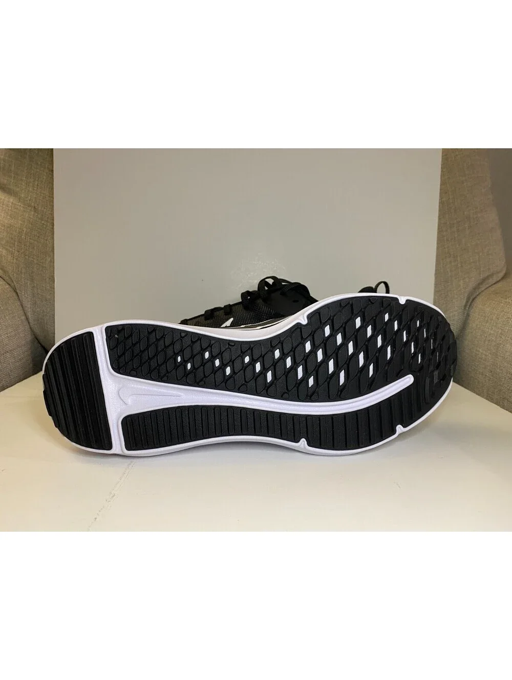 Nike Downshifter 12 DD9293-001 Mens Sneaker US 11 Black White Mesh Running Shoes